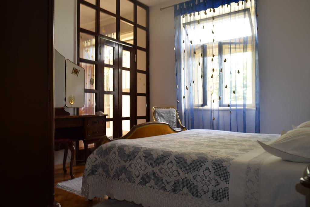 Guesthouse Harasic สปลิท ภายนอก รูปภาพ