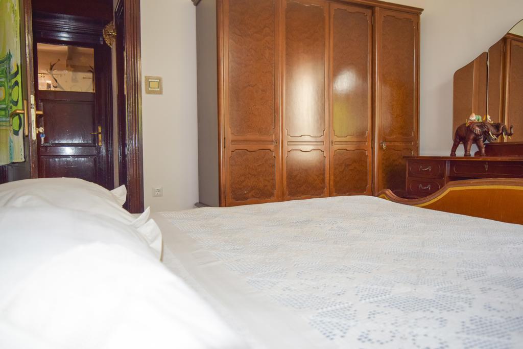 Guesthouse Harasic สปลิท ภายนอก รูปภาพ